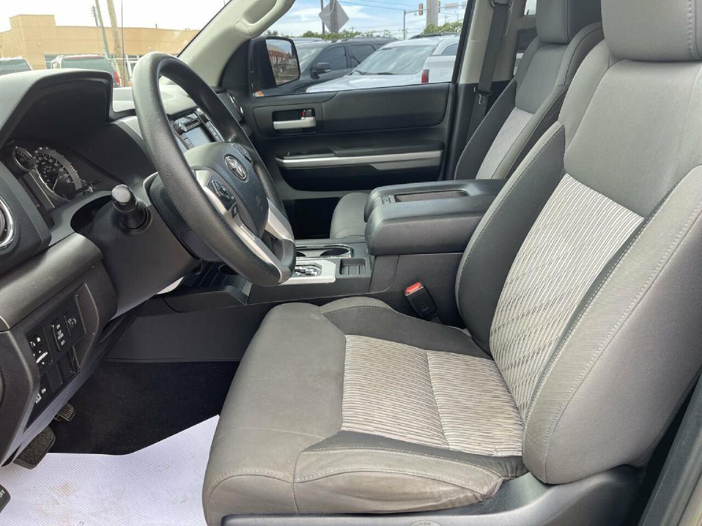 2014 Toyota Tundra Image 10