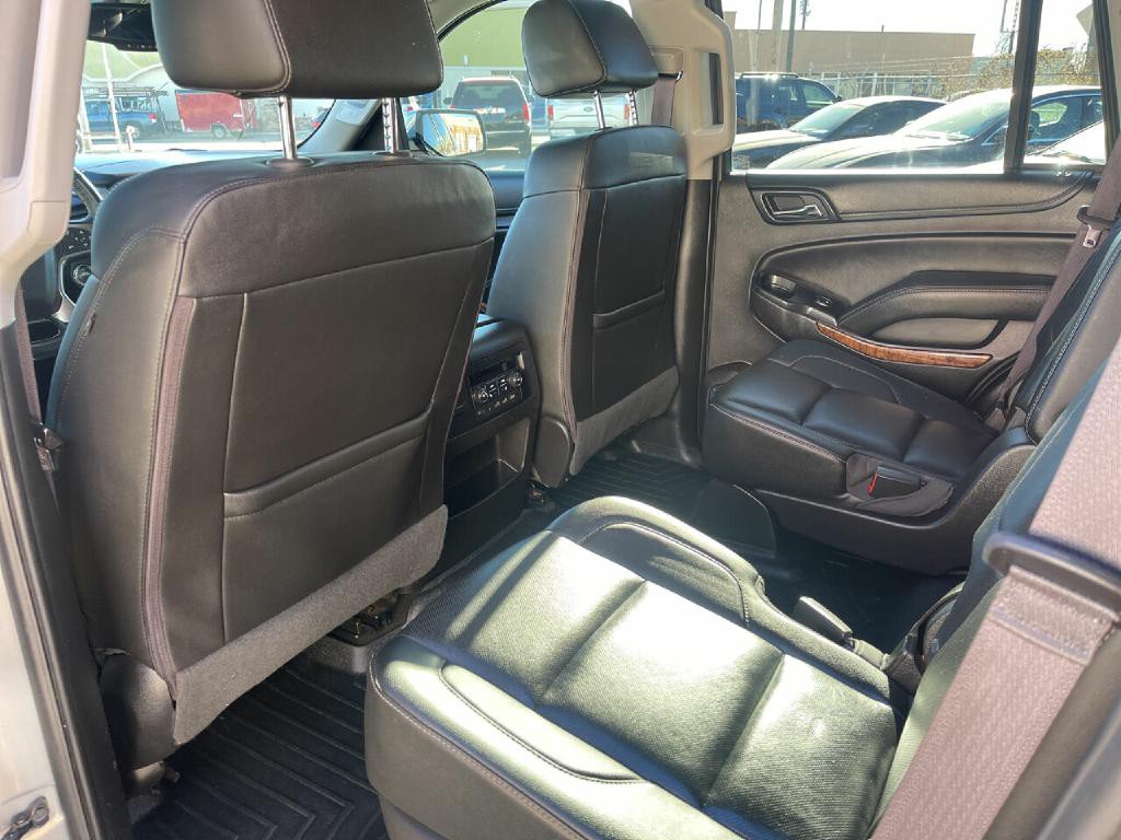 2017 Chevrolet Tahoe Image 12