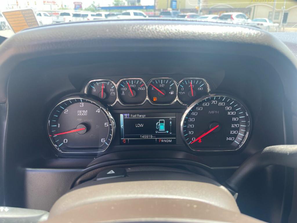 2015 Chevrolet Suburban Image 15