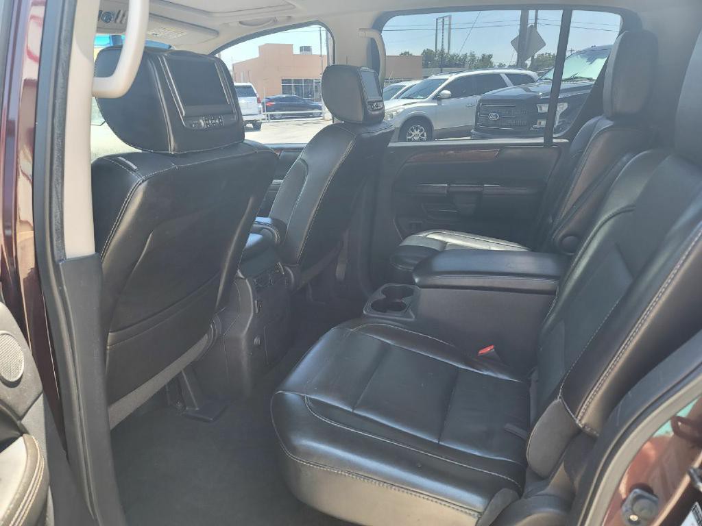 2014 Nissan Armada Image 11