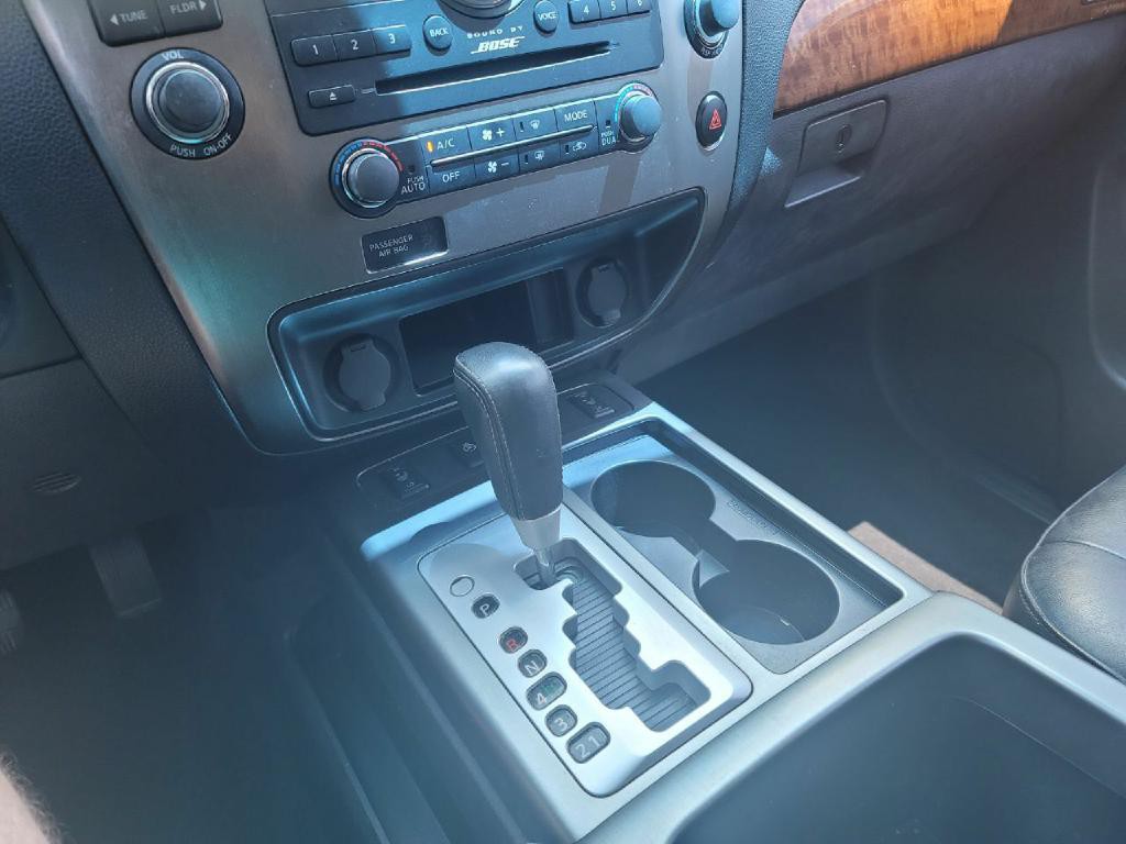 2014 Nissan Armada Image 18