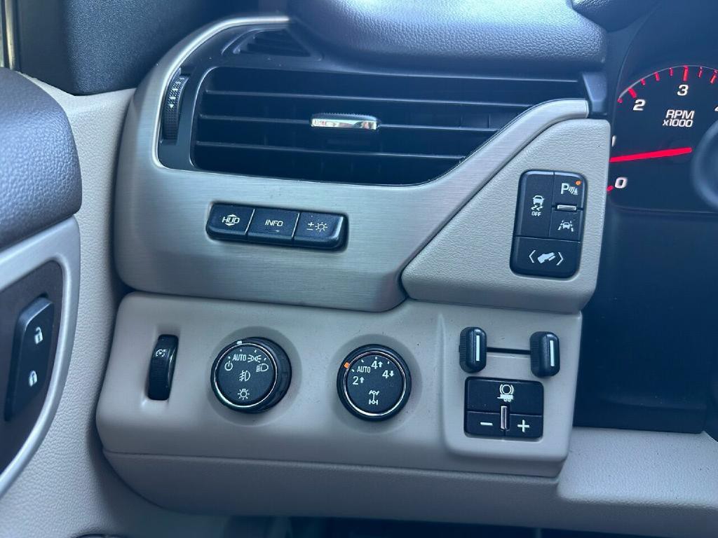 2016 GMC Yukon Image 18