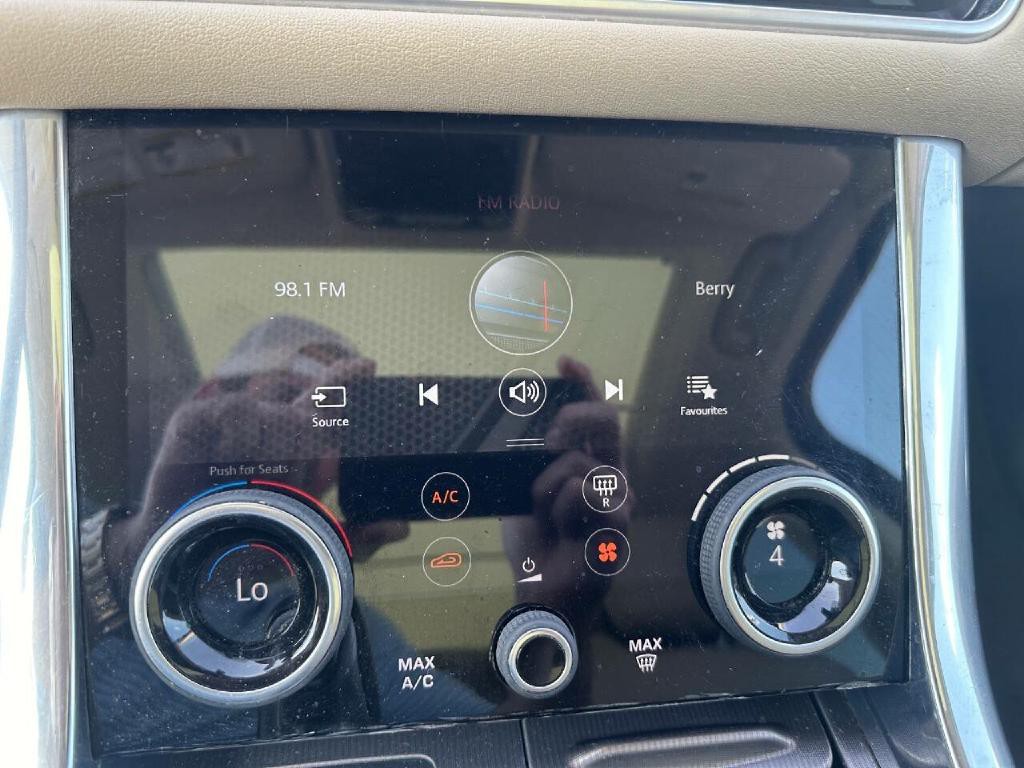 2019 Land Rover Range Rover Sport Image 25