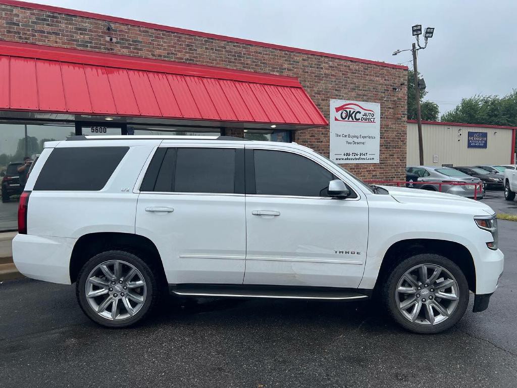 2016 Chevrolet Tahoe Image 2
