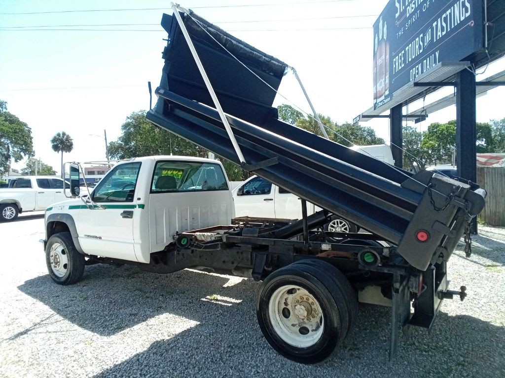 2000 GMC Sierra Image 4