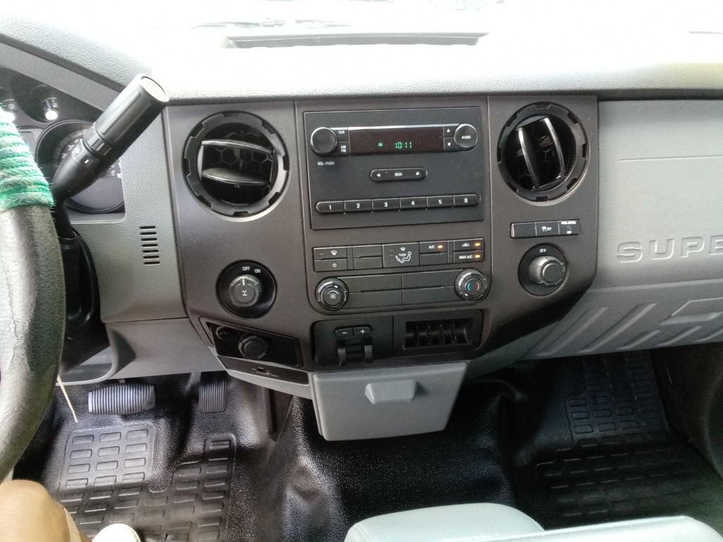 2013 Ford F-250 Image 22