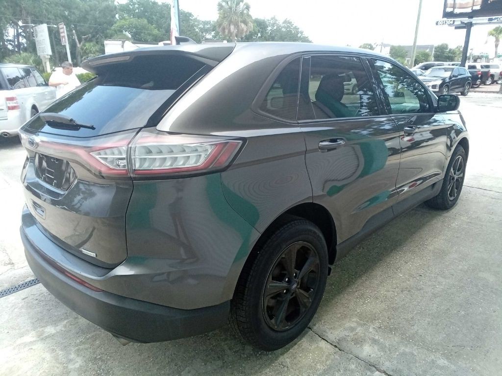 2018 Ford Edge Image 12