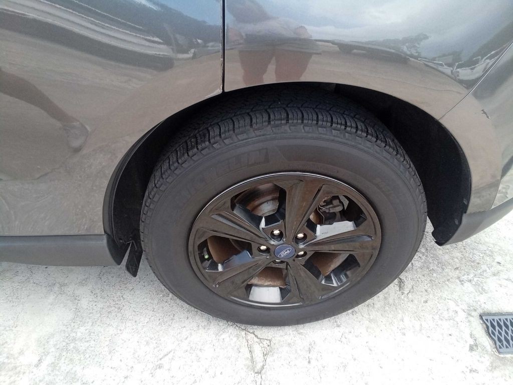 2018 Ford Edge Image 26