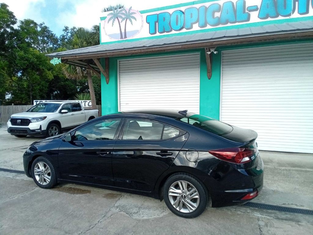 2019 Hyundai Elantra Image 6
