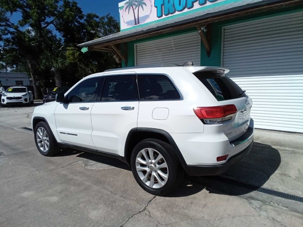 2017 Jeep Grand Cherokee Image 9