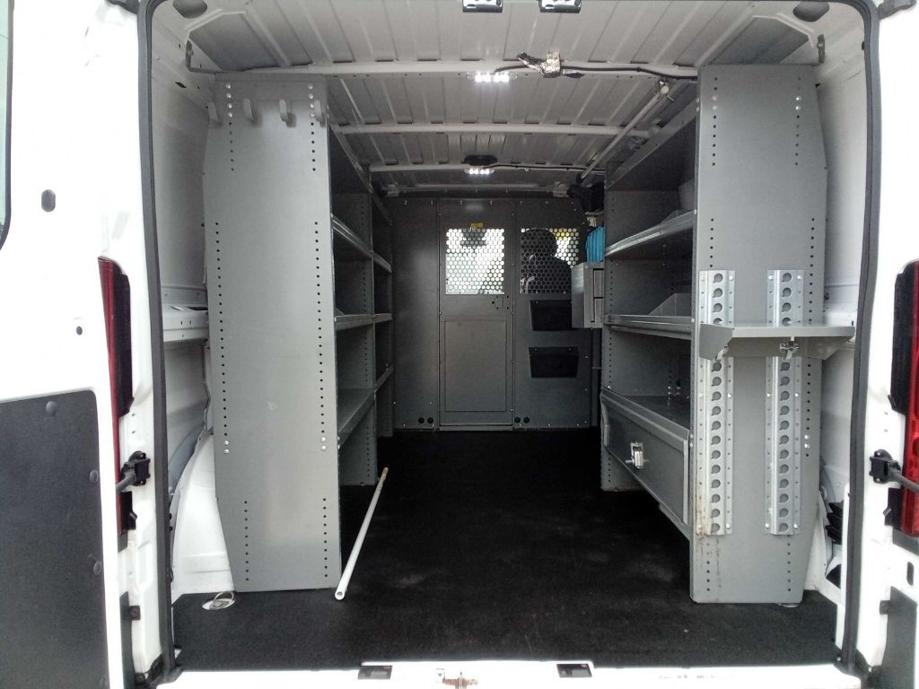 2017 RAM Promaster Image 32