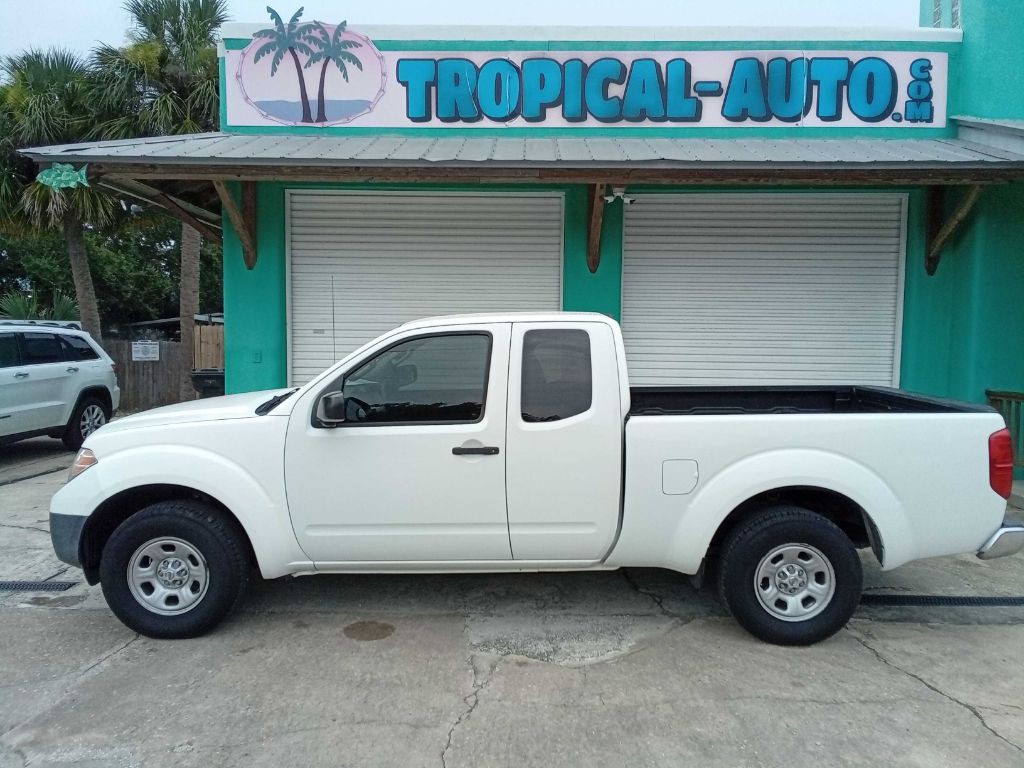 2016 Nissan Frontier Image 6