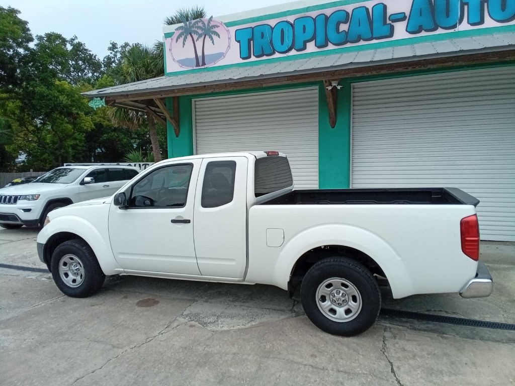 2016 Nissan Frontier Image 7