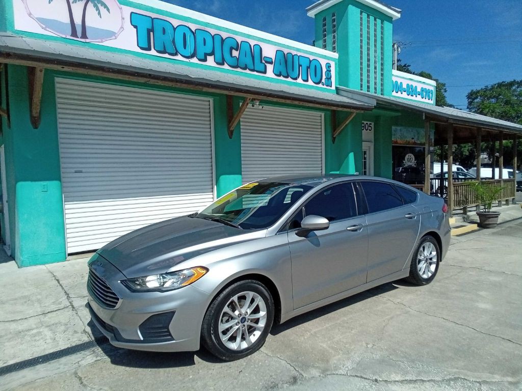2020 Ford Fusion Image 3