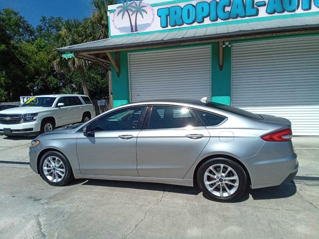2020 Ford Fusion Image 8