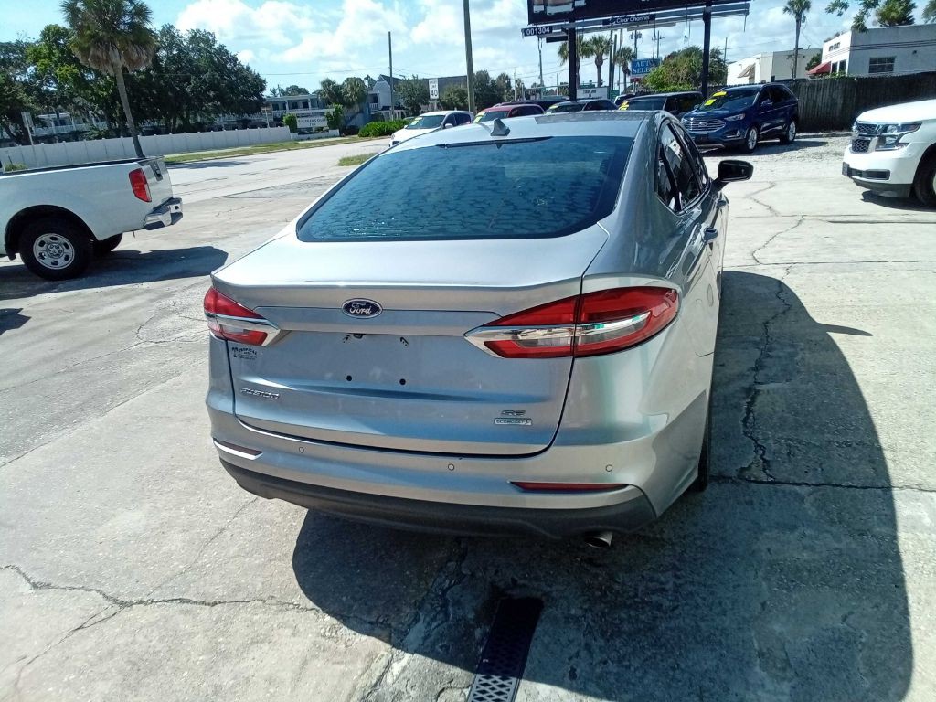 2020 Ford Fusion Image 17