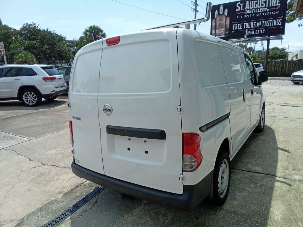 2019 Nissan NV200 Image 13