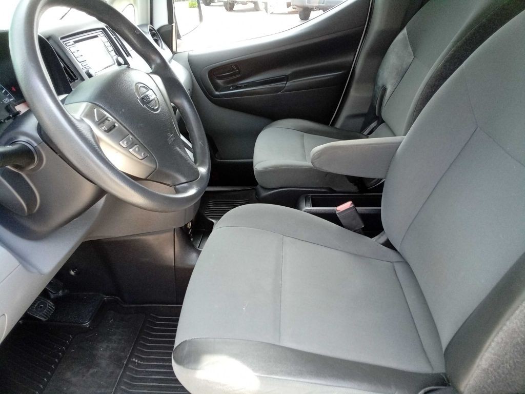 2019 Nissan NV200 Image 15