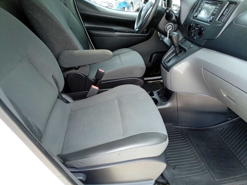 2019 Nissan NV200 Image 18