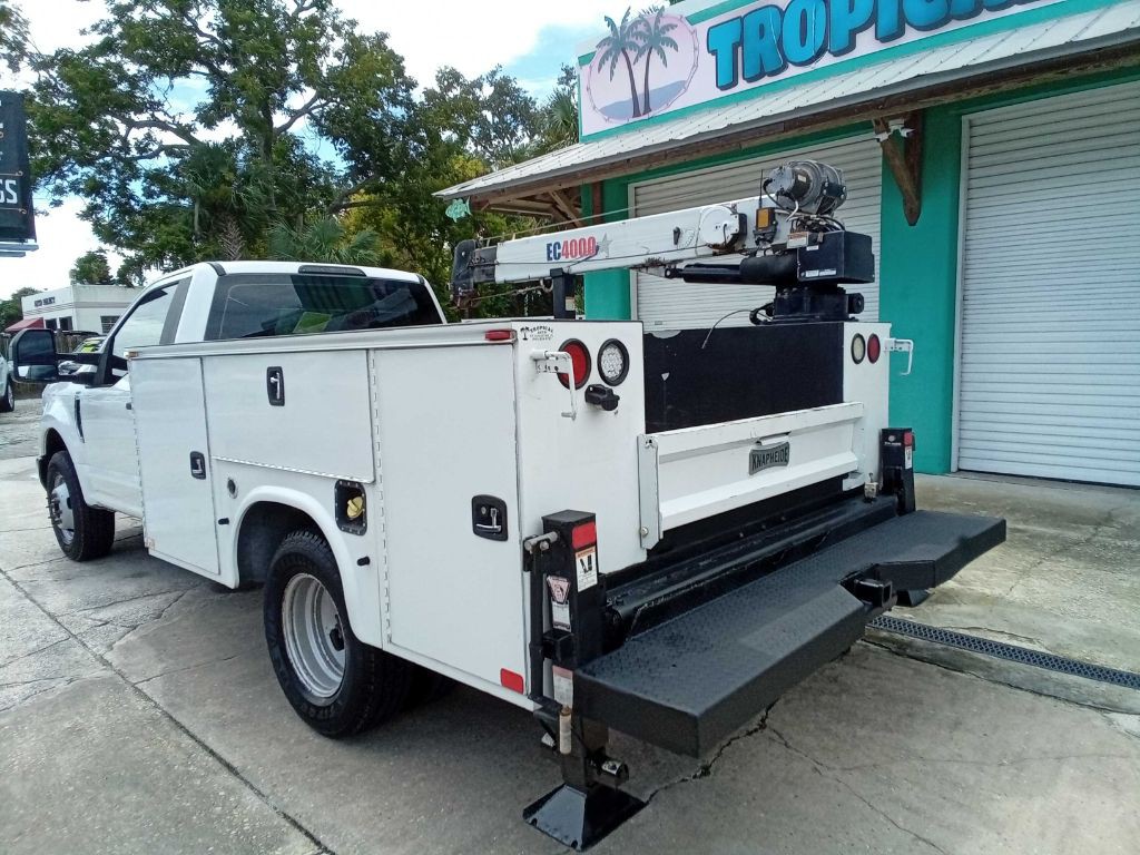 2017 Ford F-350 Image 7