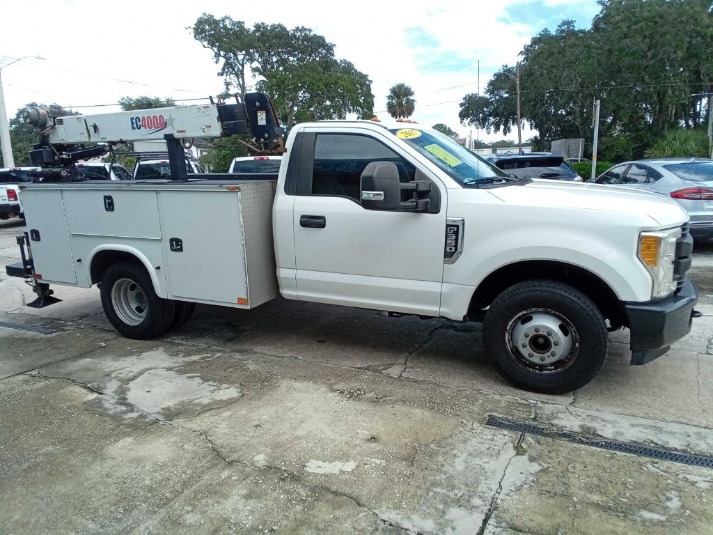 2017 Ford F-350 Image 12