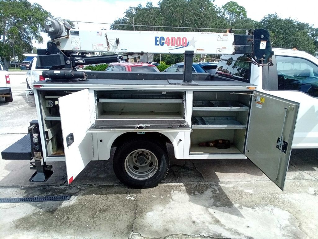 2017 Ford F-350 Image 15