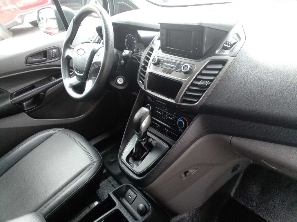2022 Ford Transit Connect Image 16