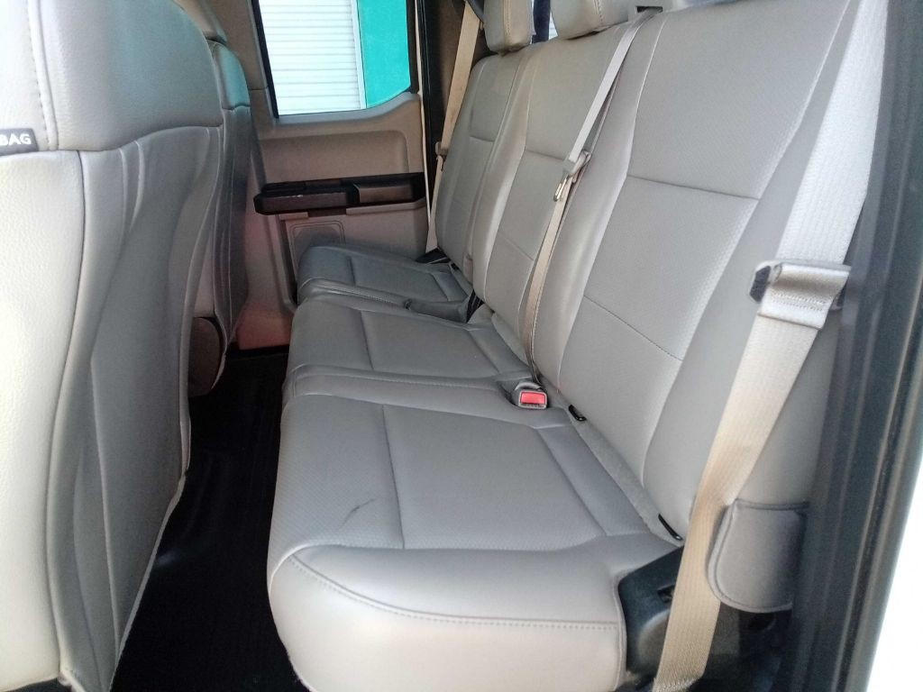 2017 Ford F-150 Image 12