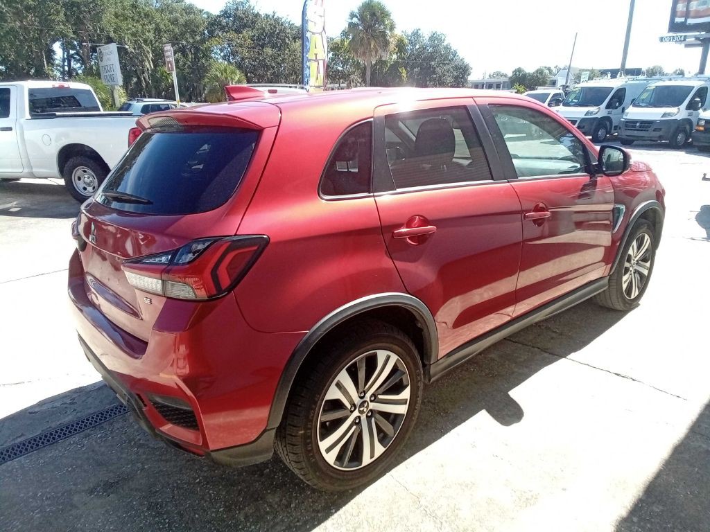 2020 Mitsubishi Outlander Image 8