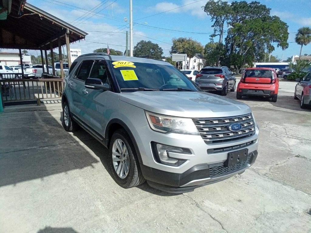 2017 Ford Explorer Image 5