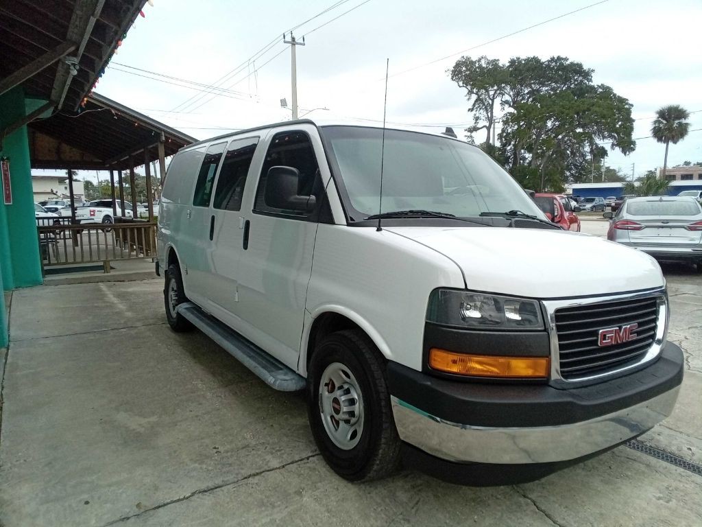 2019 GMC Savana Image 6