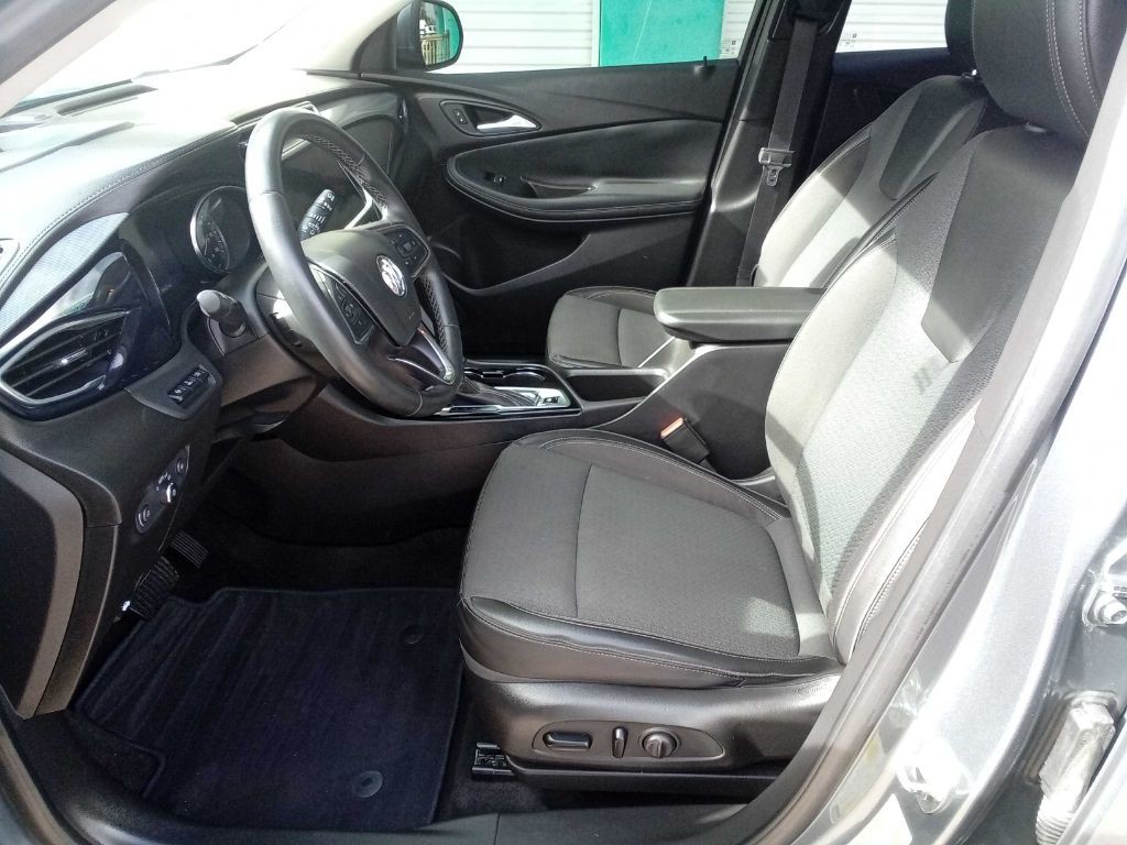 2021 Buick Enclave Image 14