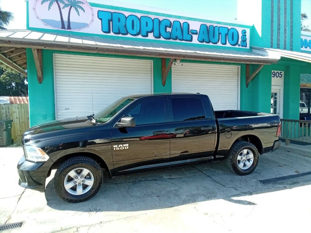 2018 RAM 1500 Image 3