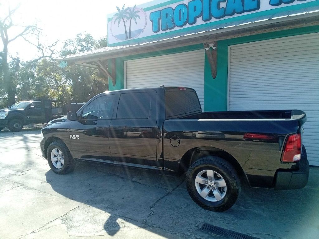 2018 RAM 1500 Image 4