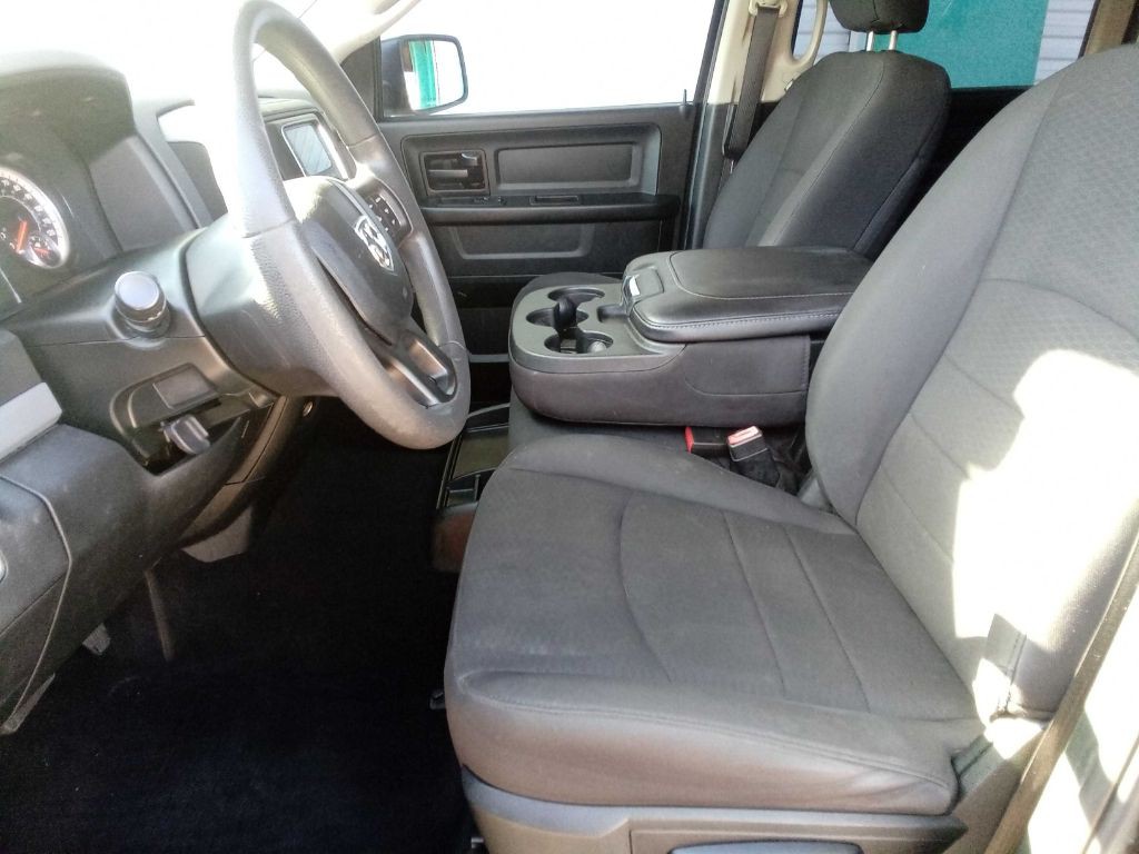 2018 RAM 1500 Image 12