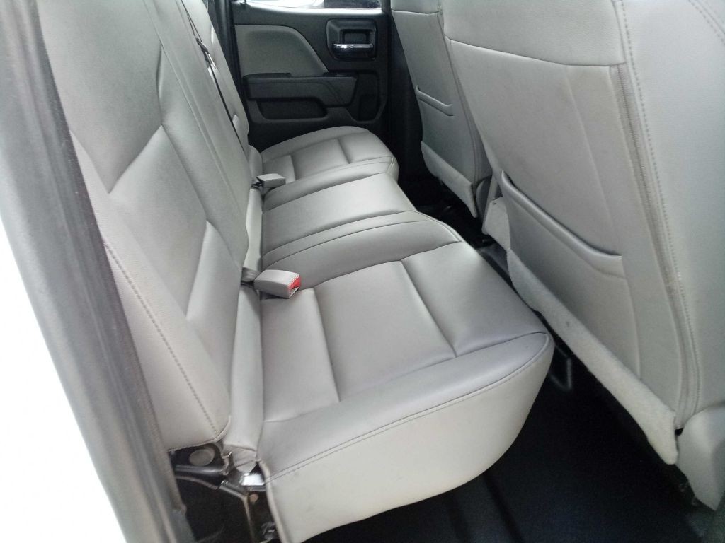 2017 Chevrolet Silverado 1500 Image 19