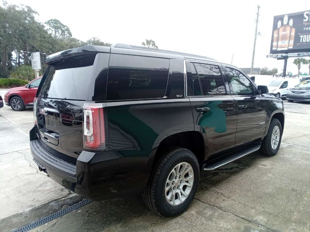 2017 GMC Yukon Image 8