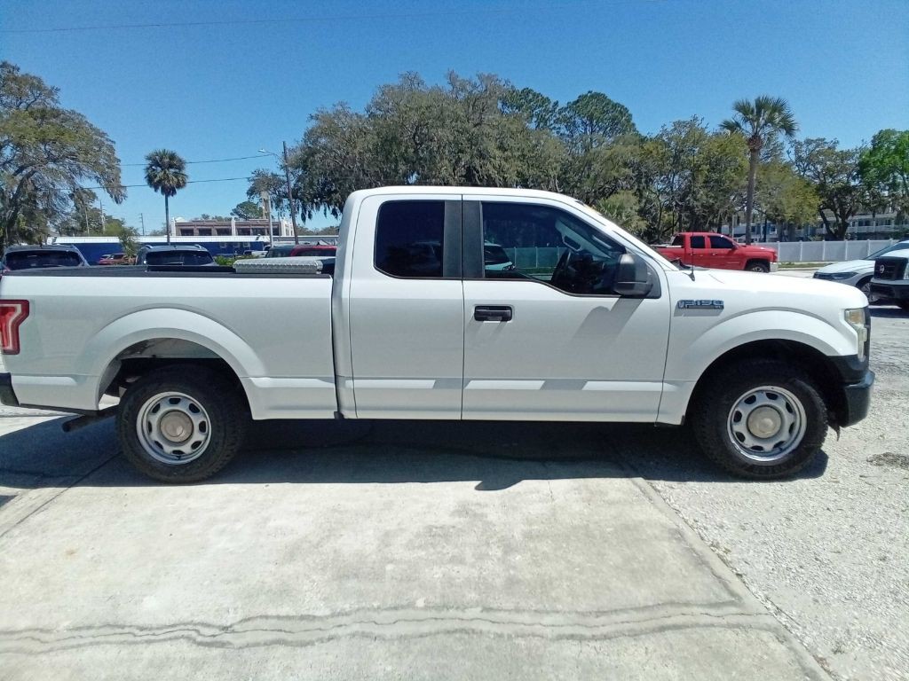 2016 Ford F-150 Image 12