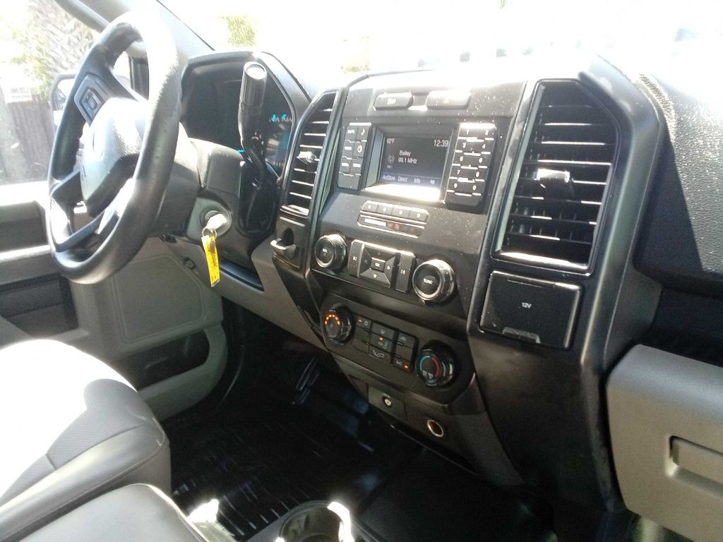 2016 Ford F-150 Image 22