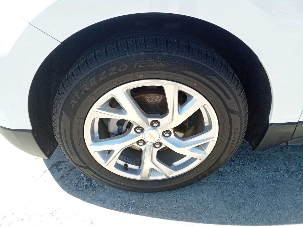 2019 Chevrolet Equinox Image 15