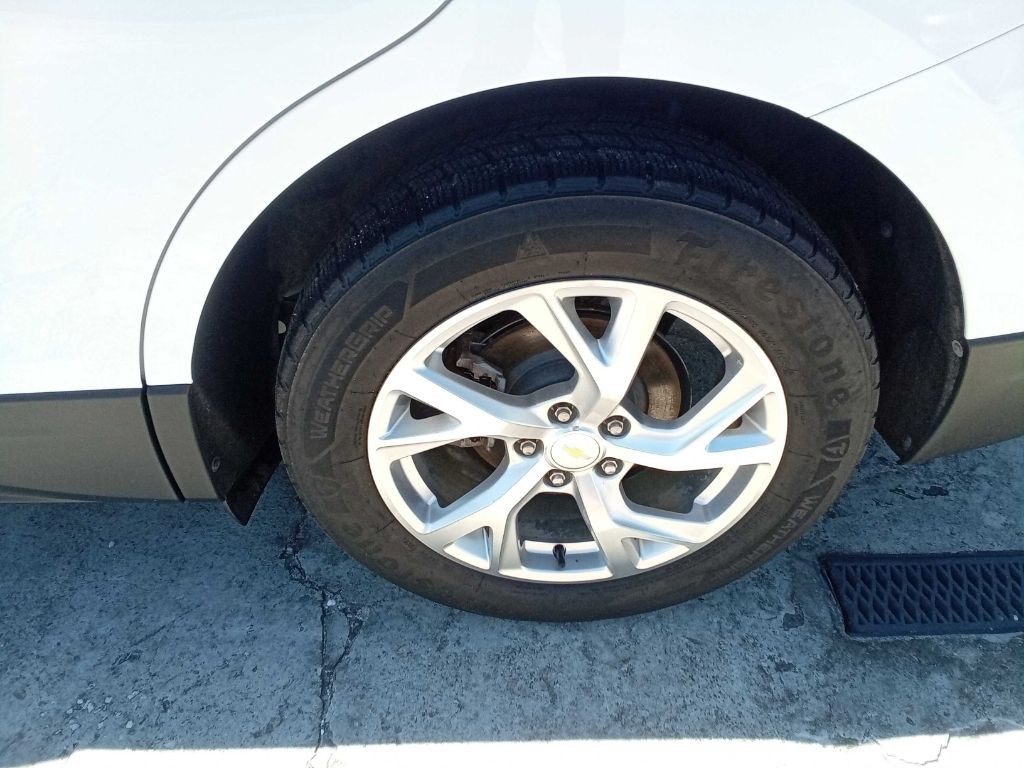 2019 Chevrolet Equinox Image 16