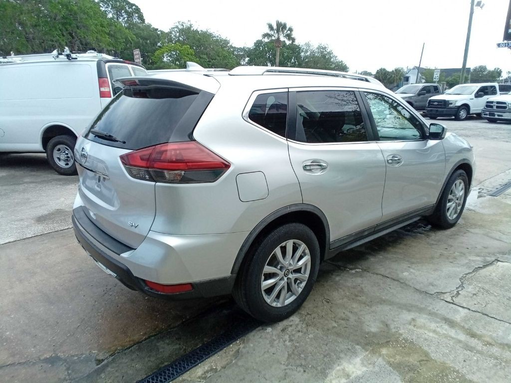 2018 Nissan Rogue Image 14