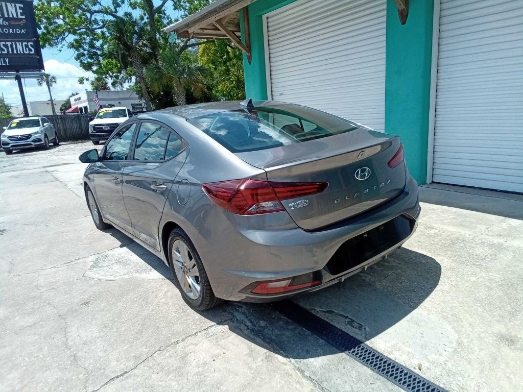 2020 Hyundai Elantra Image 7