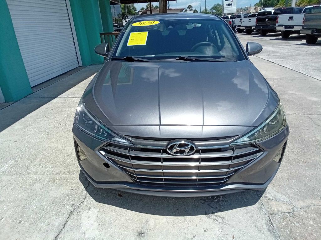 2020 Hyundai Elantra Image 8