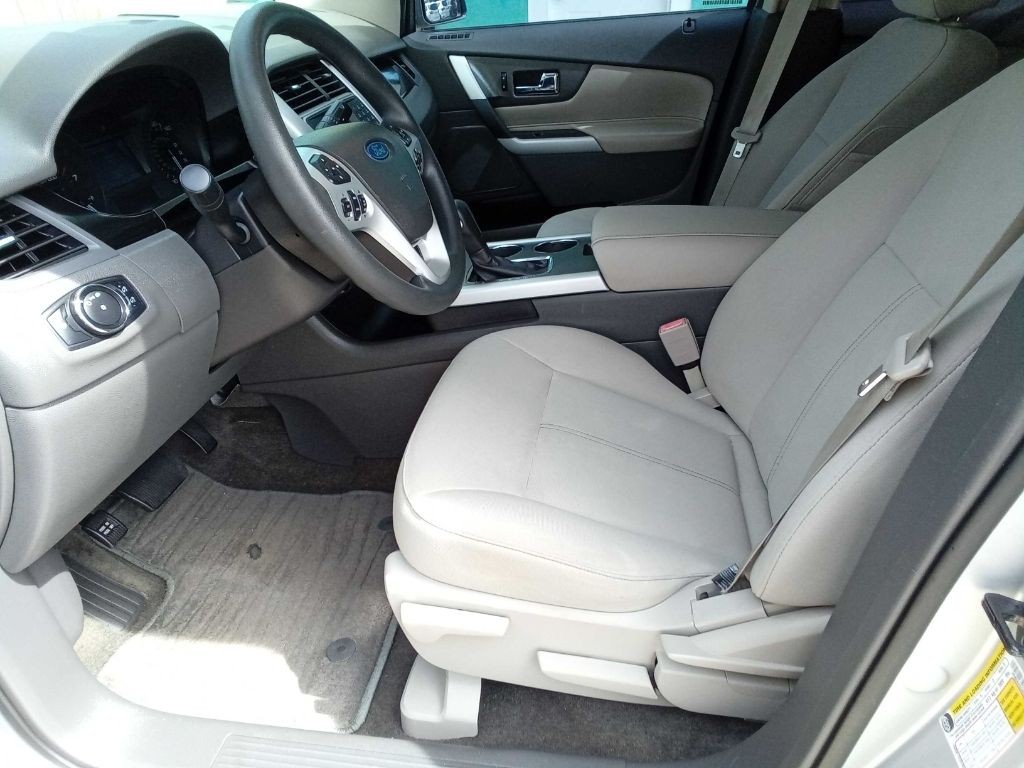 2014 Ford Edge Image 14