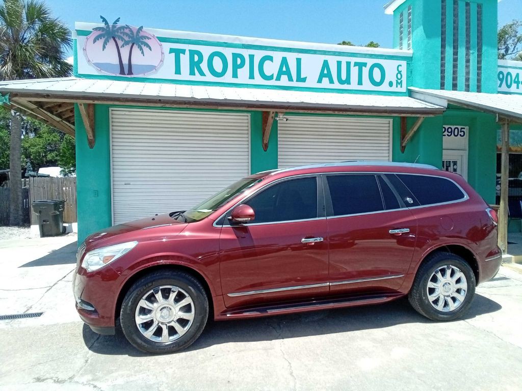 2017 Buick Enclave Image 2