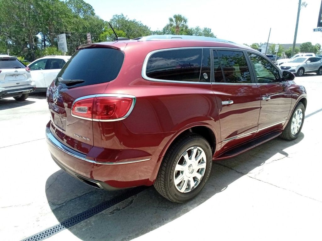 2017 Buick Enclave Image 9