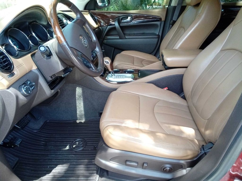 2017 Buick Enclave Image 11