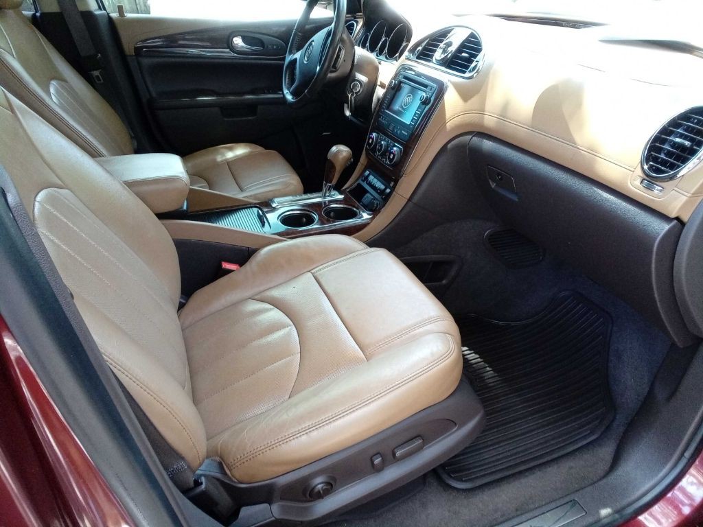 2017 Buick Enclave Image 15