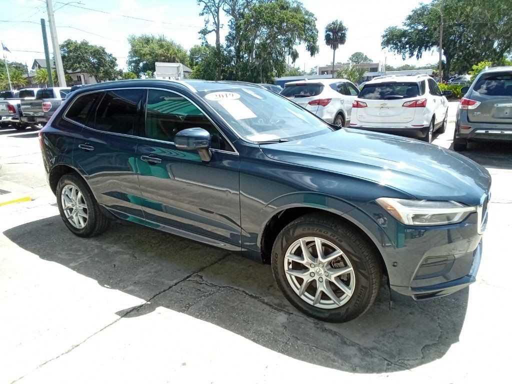 2019 Volvo XC60 Image 6